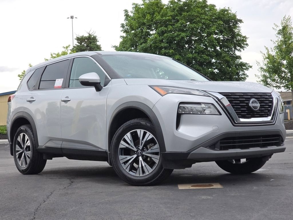 Used 2022 Nissan Rogue SV with VIN 5N1BT3BB0NC690754 for sale in Hilliard, OH