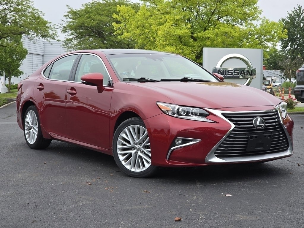 Used 2017 Lexus ES 350 with VIN 58ABK1GG2HU041556 for sale in Hilliard, OH