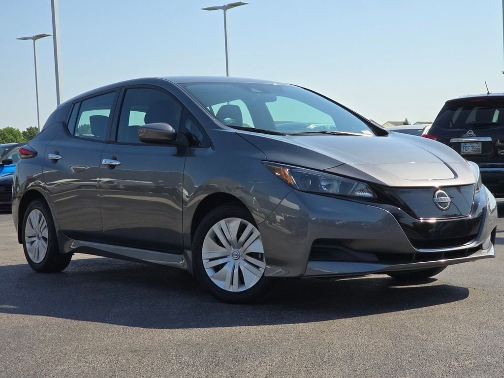Used 2023 Nissan Leaf S with VIN 1N4AZ1BV2PC560576 for sale in Columbus, OH