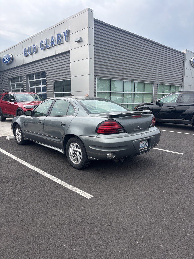 Used 2004 Pontiac Grand Am SE1 with VIN 1G2NF52E54M536388 for sale in Longview, WA