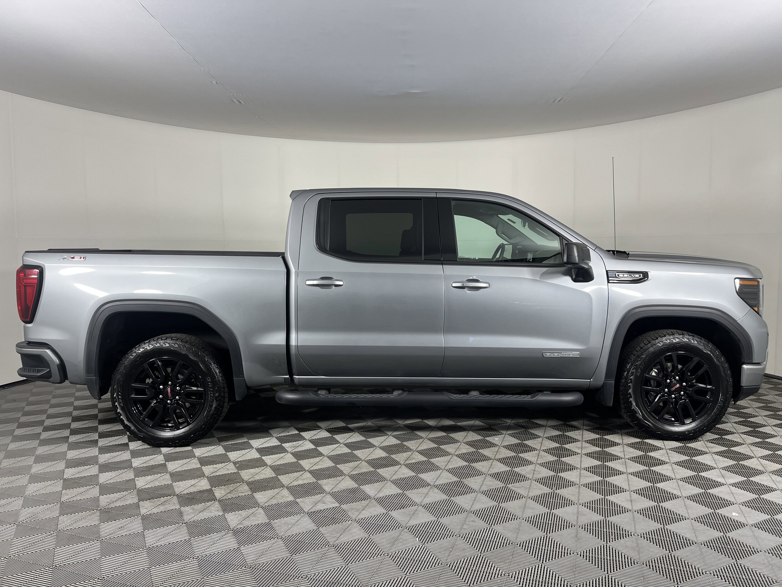 2024 Gmc Sierra 1500 Elevation photo 4