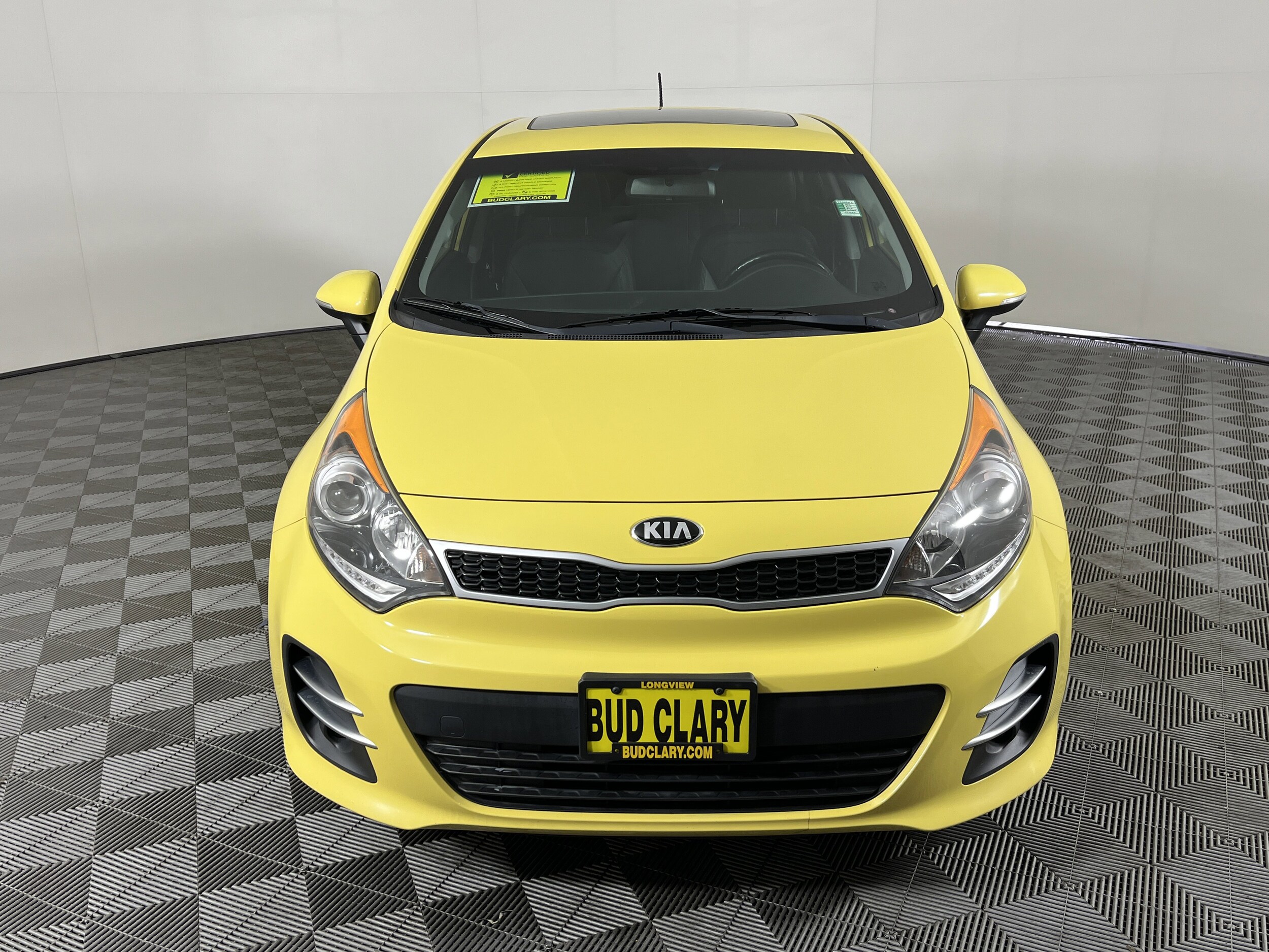 2016 Kia Rio SX photo 2