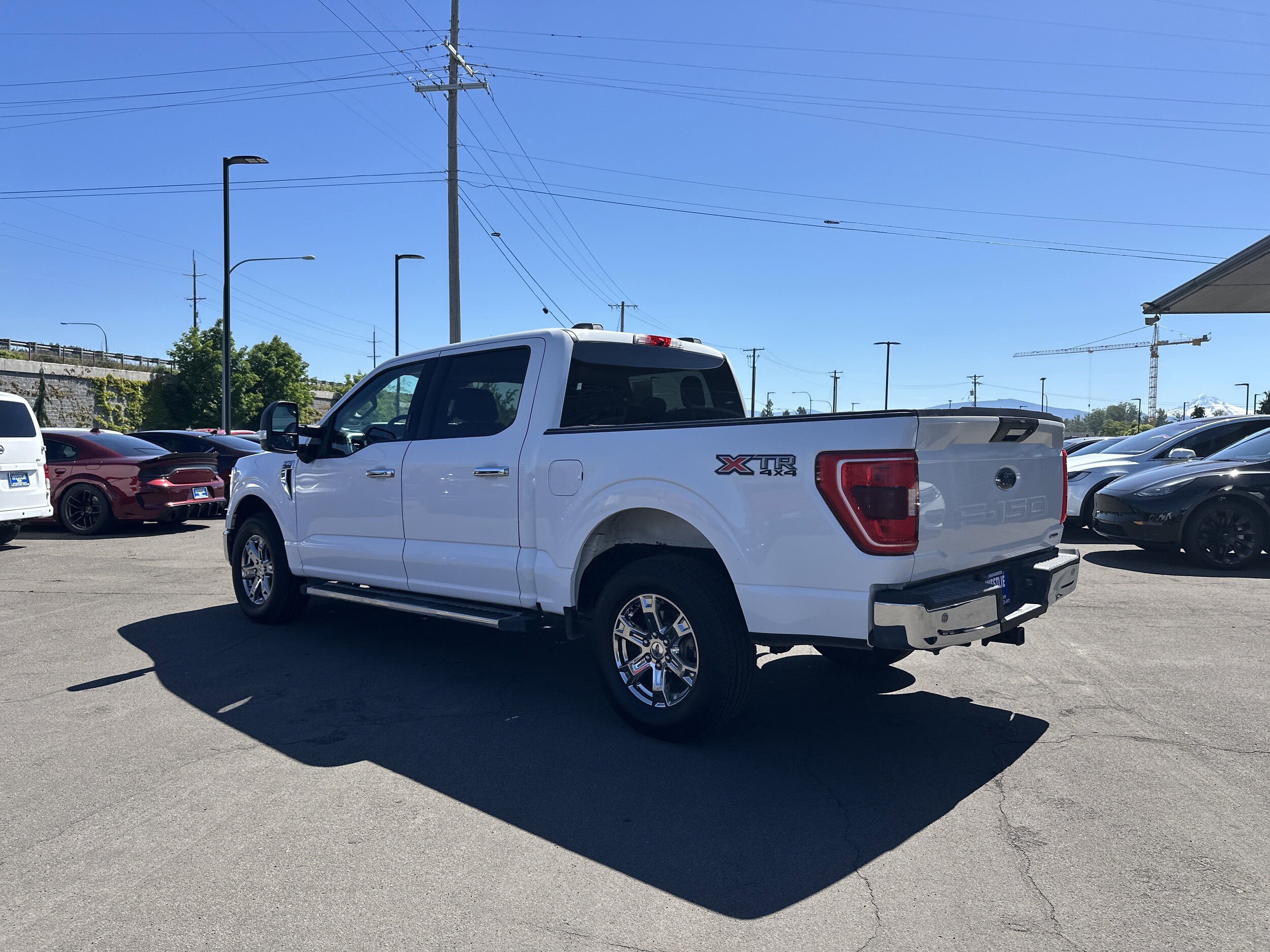 2021 Ford F-150 XLT photo 3