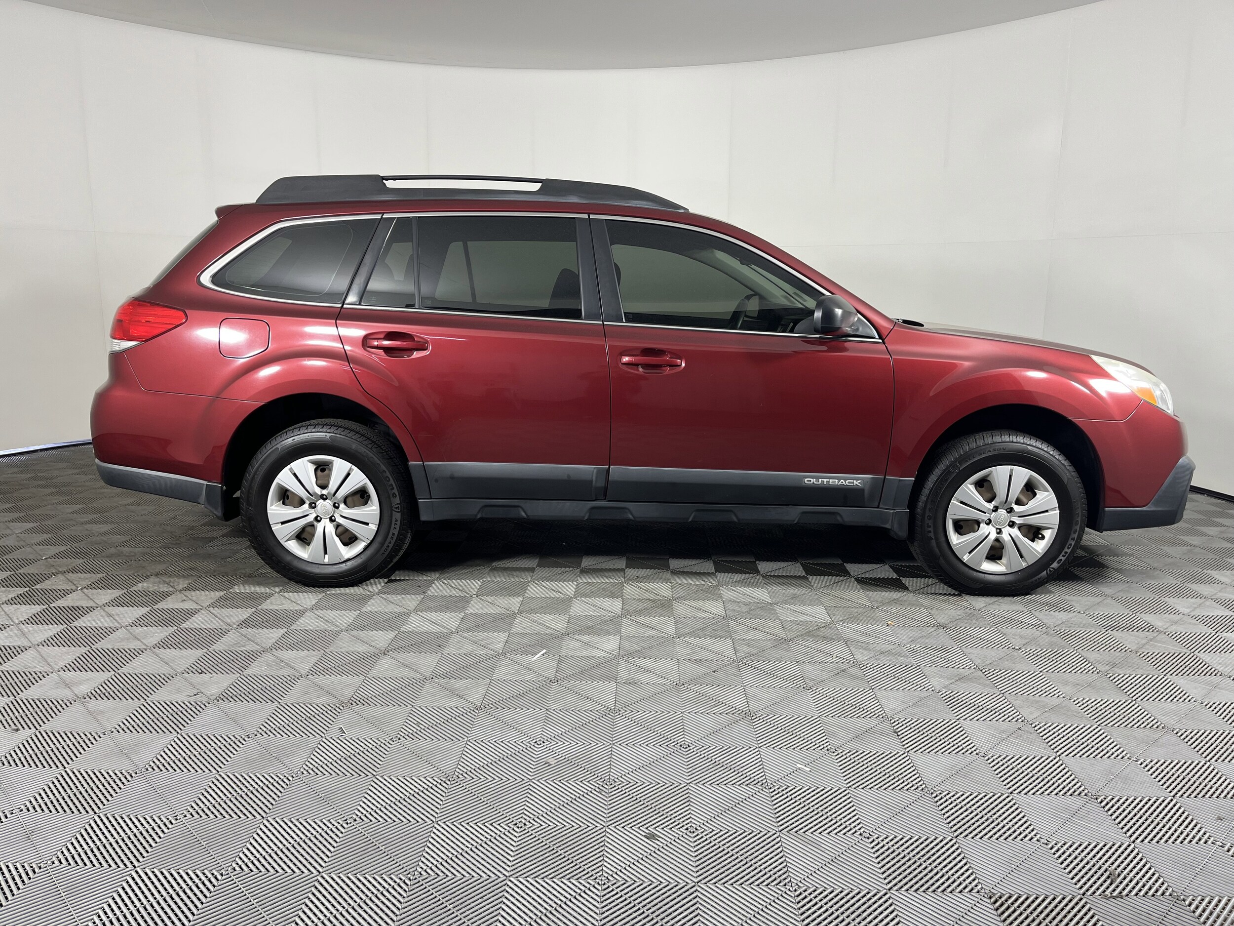 2013 Subaru Outback 2.5i photo 4