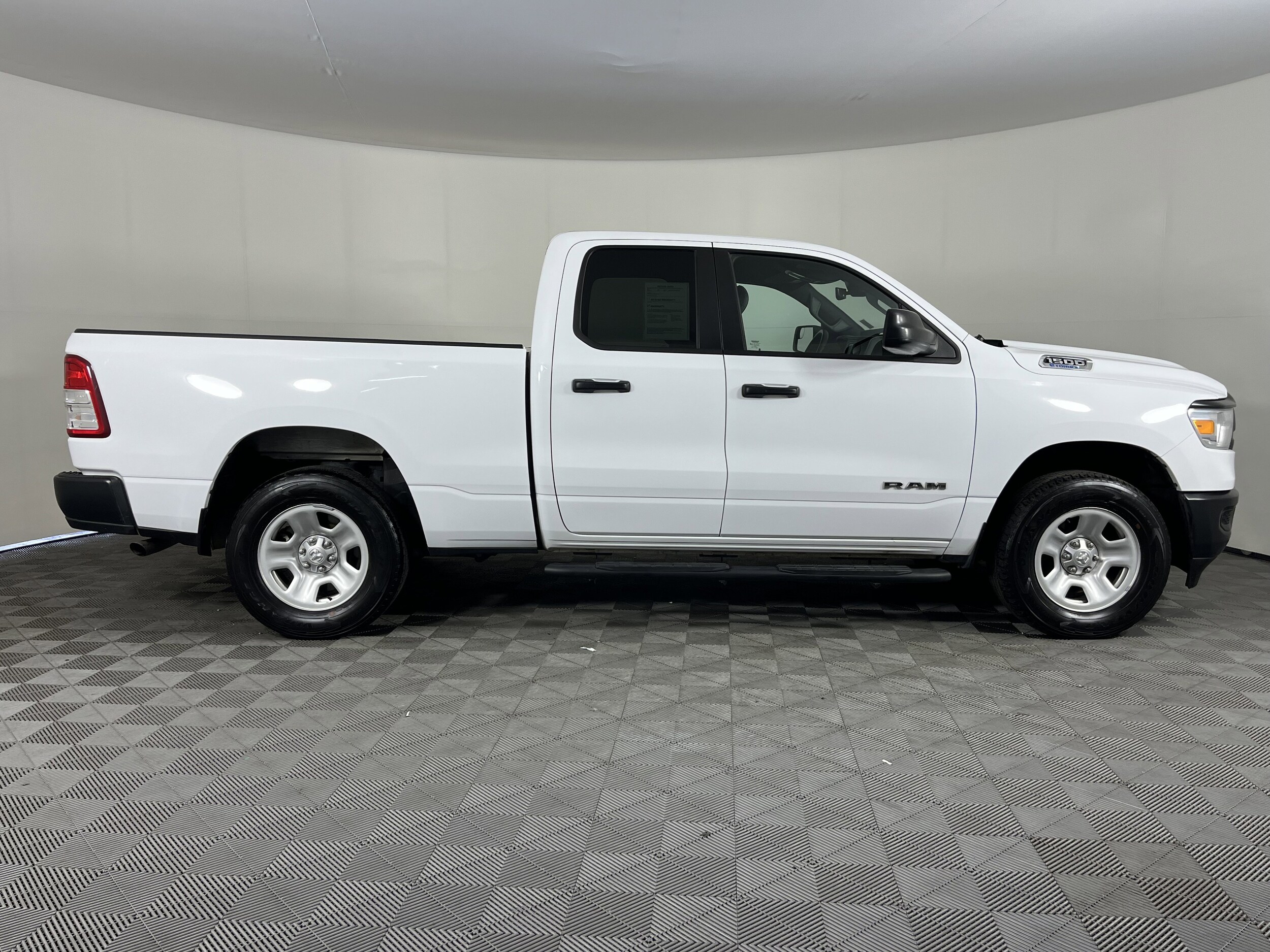 2022 Ram 1500 Tradesman photo 4