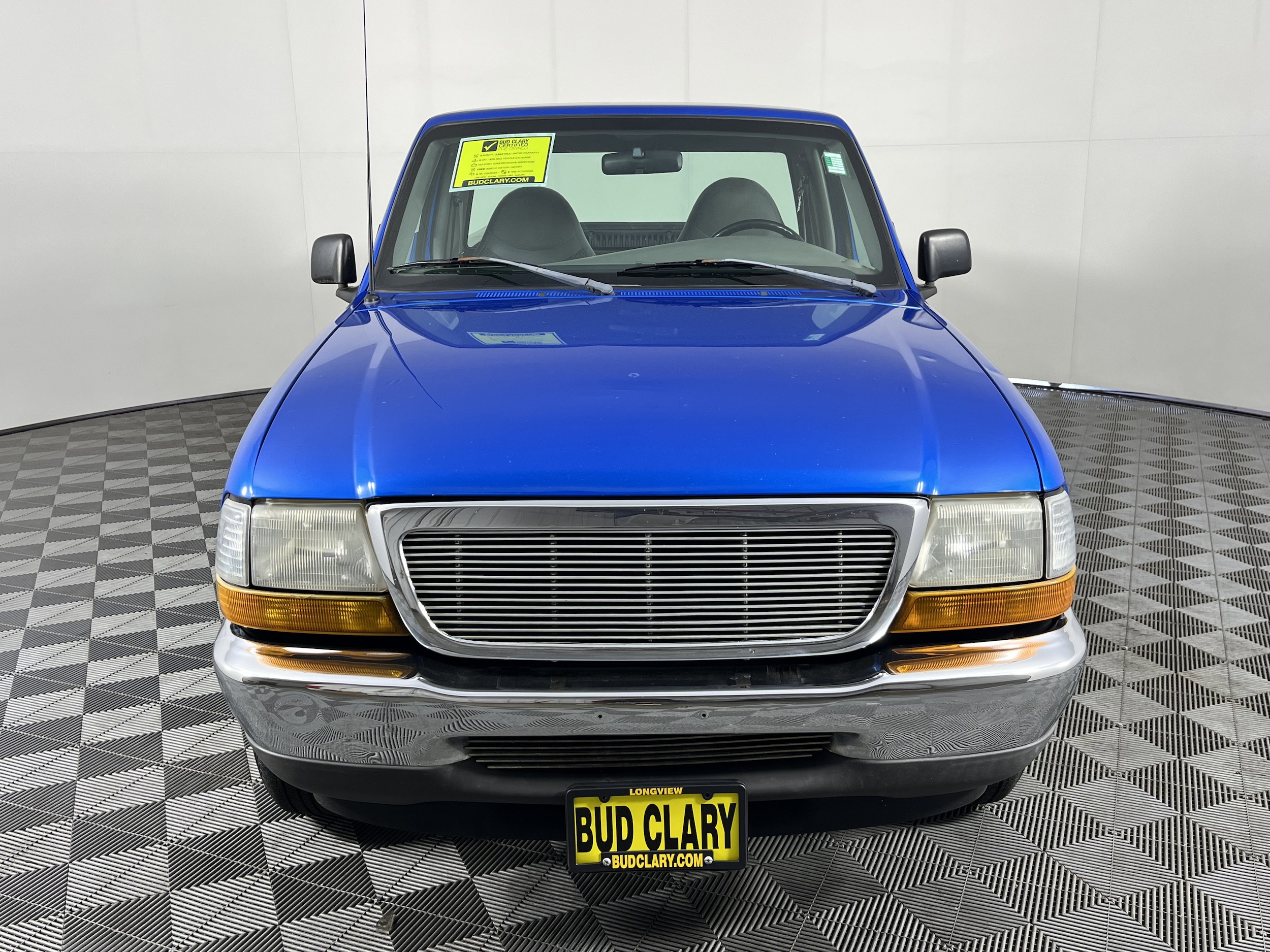 1FTYR10C2XUA03087