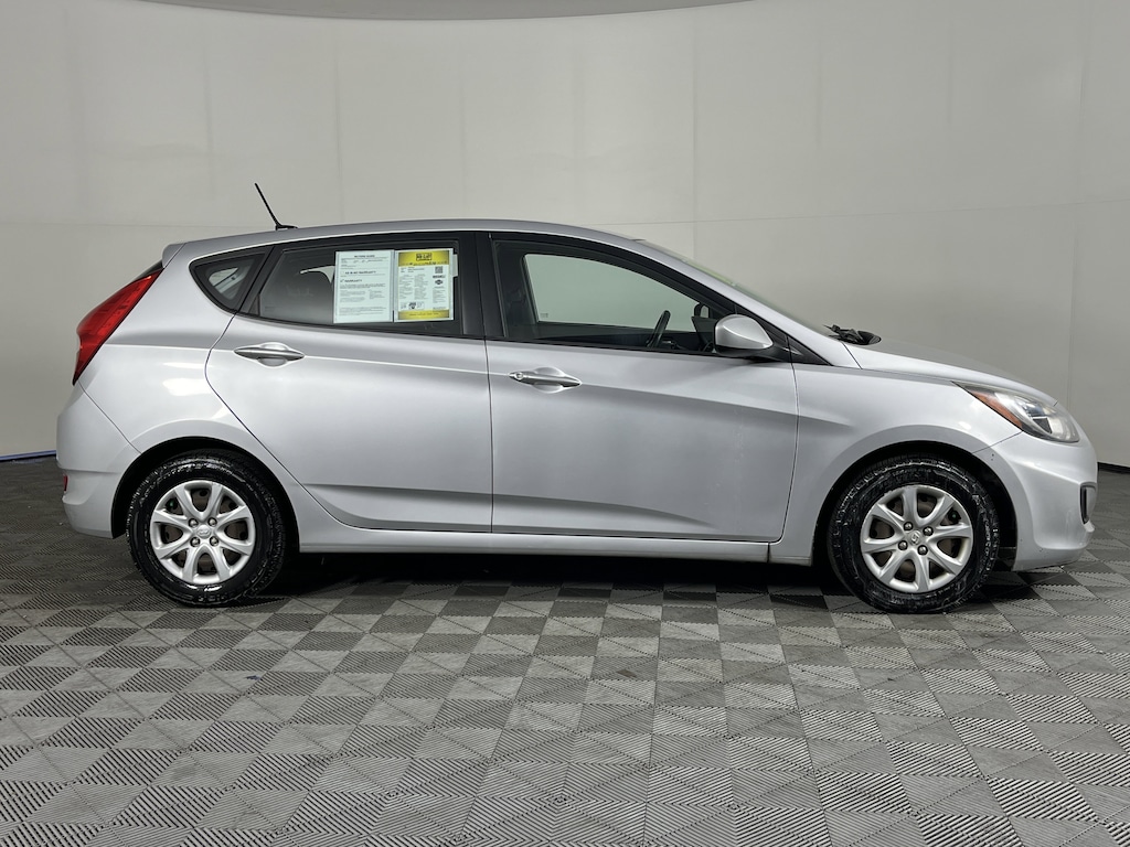 Used 2012 Hyundai Accent GS HB Auto GS