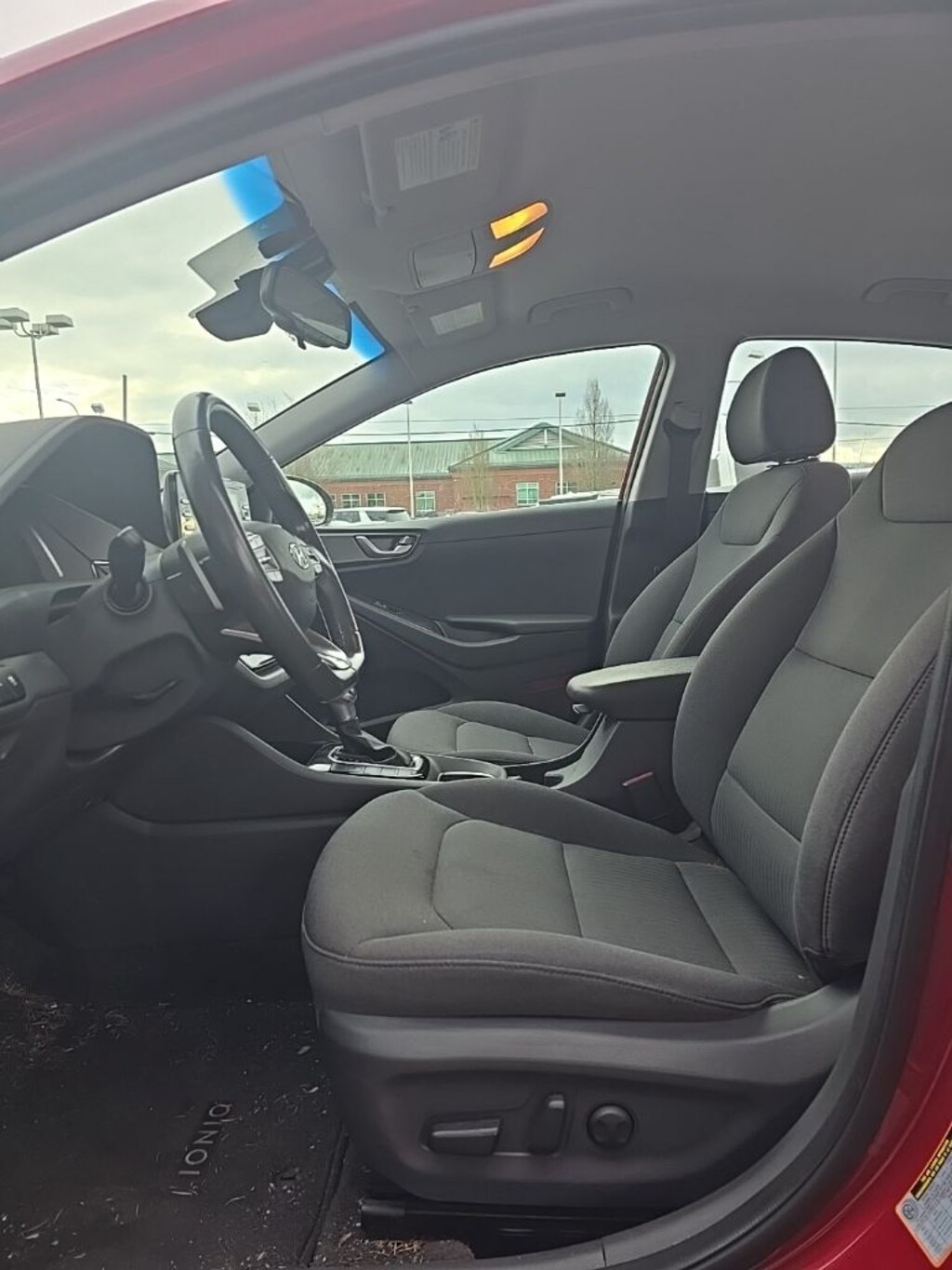 Used 2020 Hyundai IONIQ Hybrid SE Hatchback