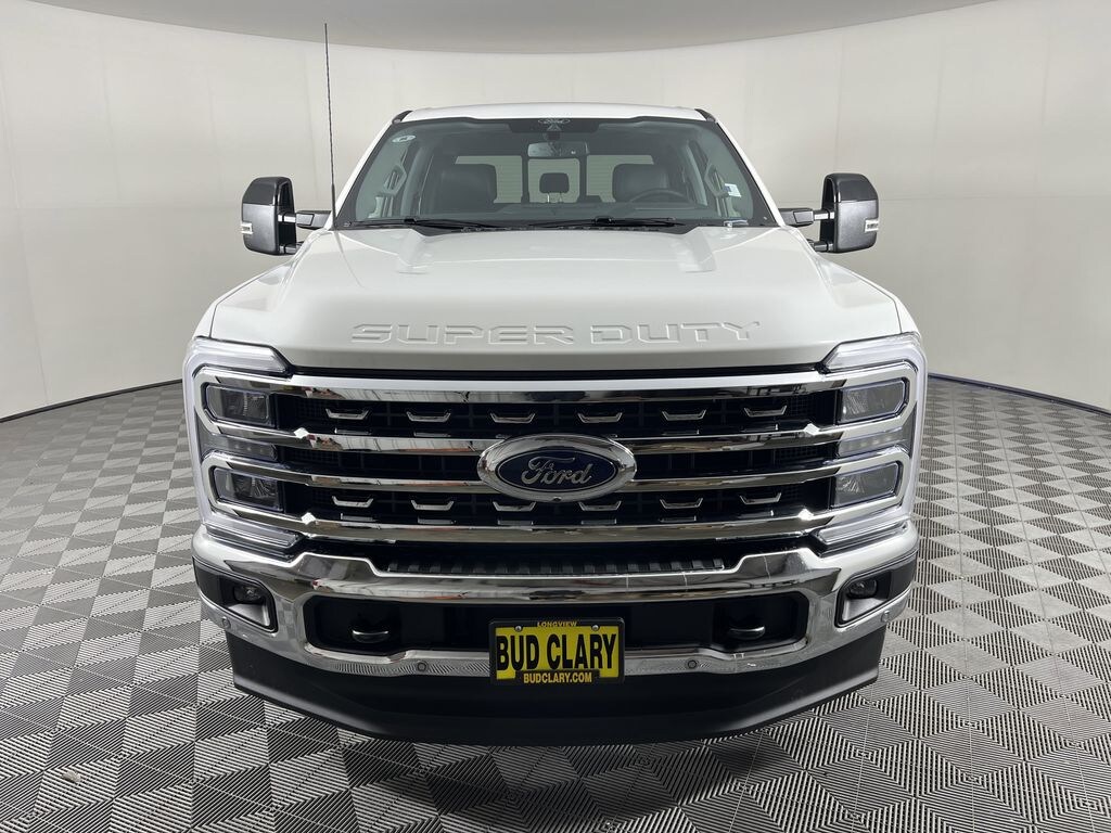 New 2025 Ford F-350SD Lariat Truck