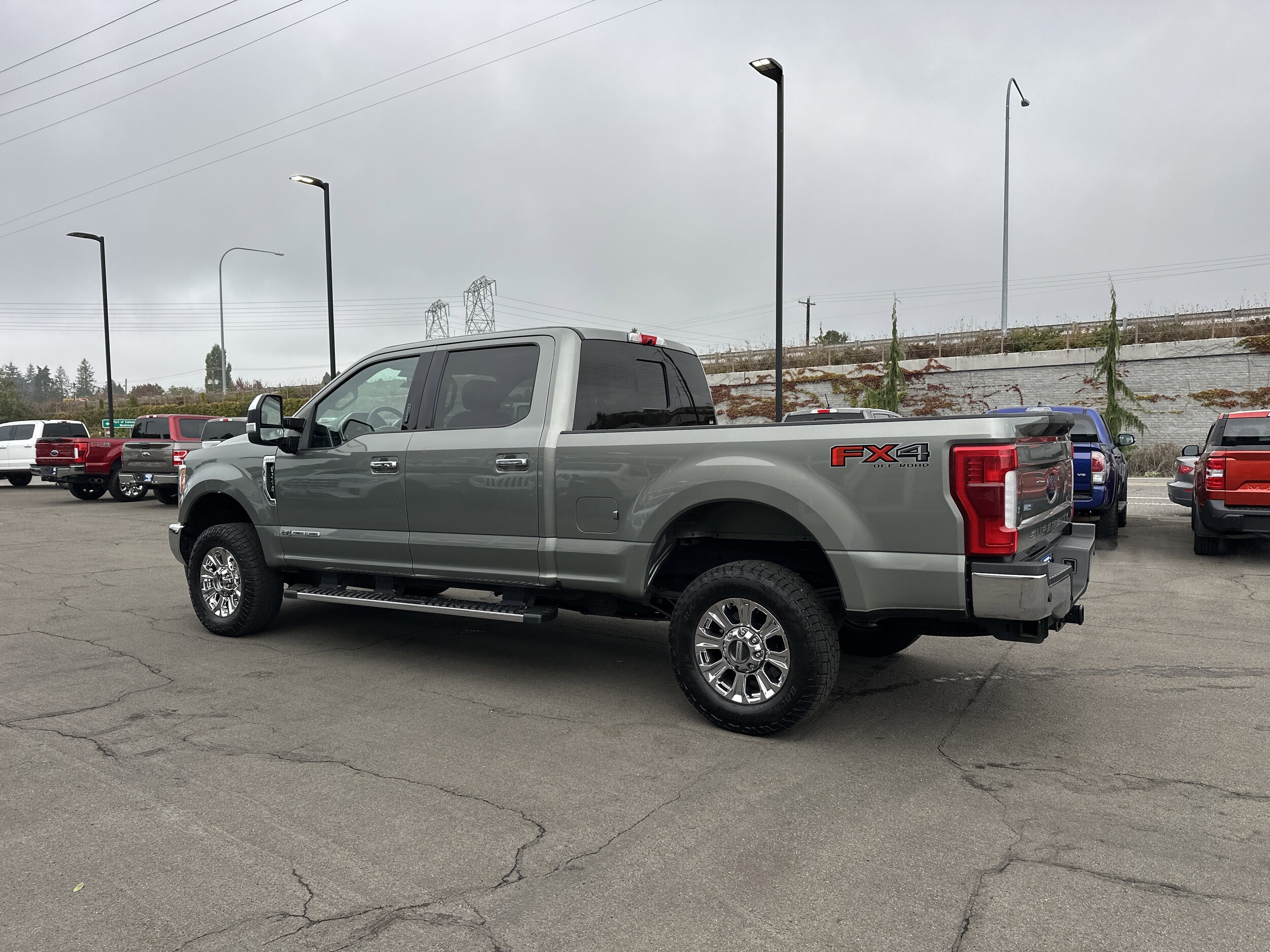 2019 Ford F-250 Lariat photo 3
