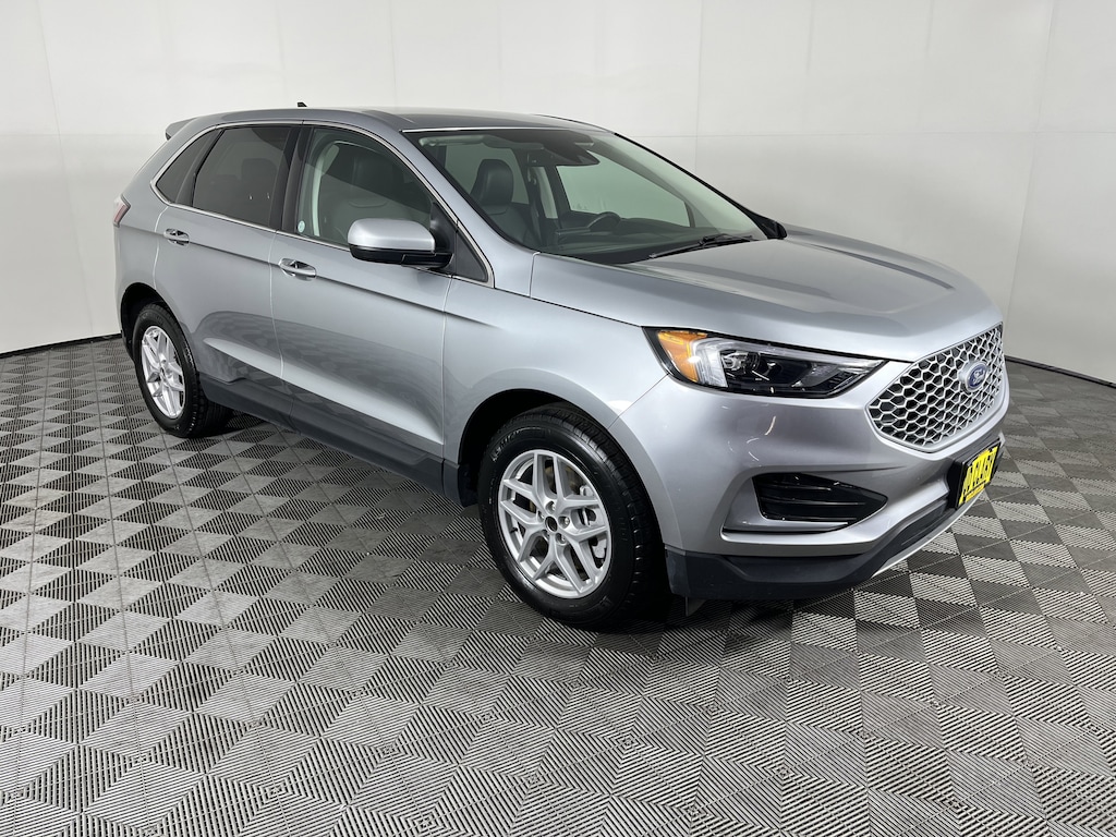 Used 2024 Ford Edge SEL SUV