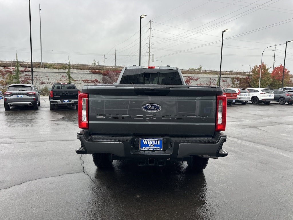 New 2026 Ford Super Duty F-350 SRW XL