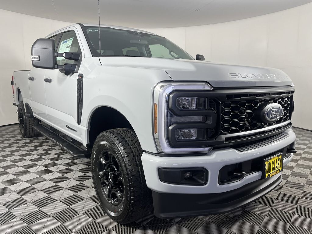 New 2025 Ford F-250SD XL Truck