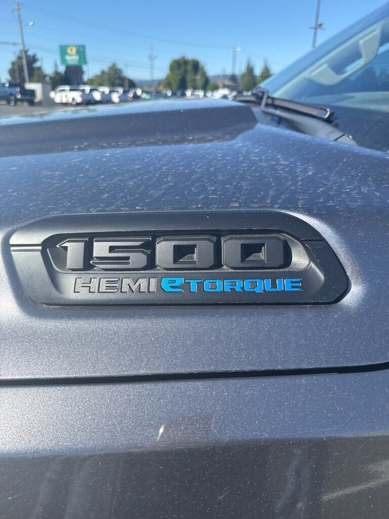 2021 Ram 1500 Laramie photo 4