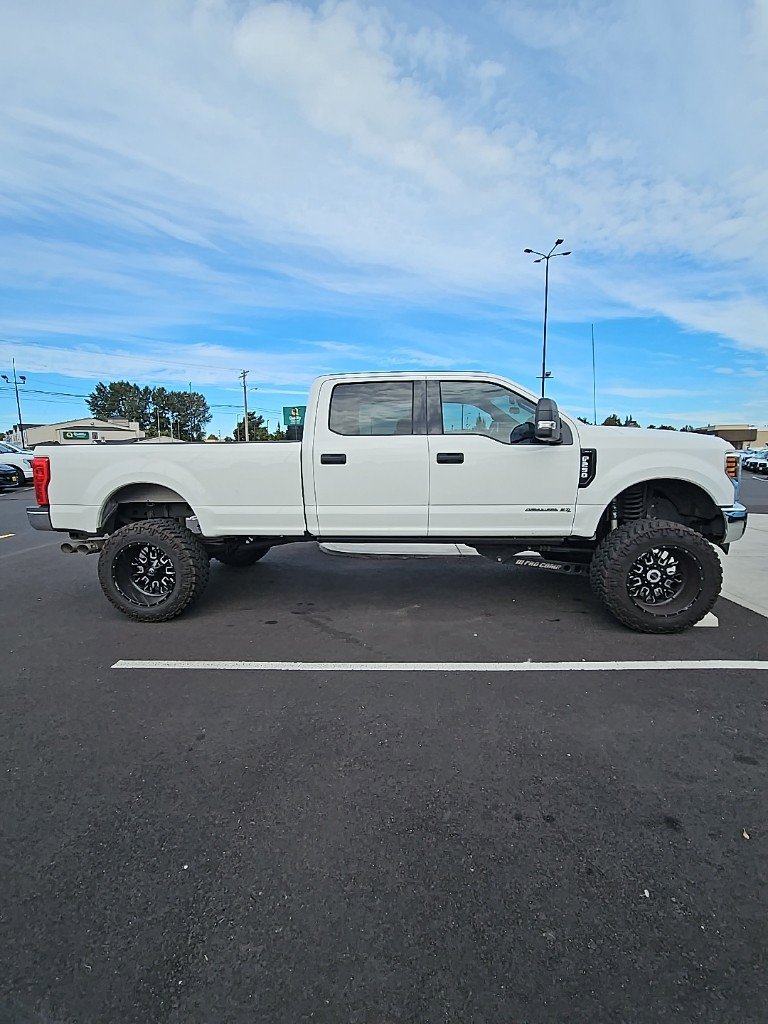 2018 Ford F-250 XLT photo 4