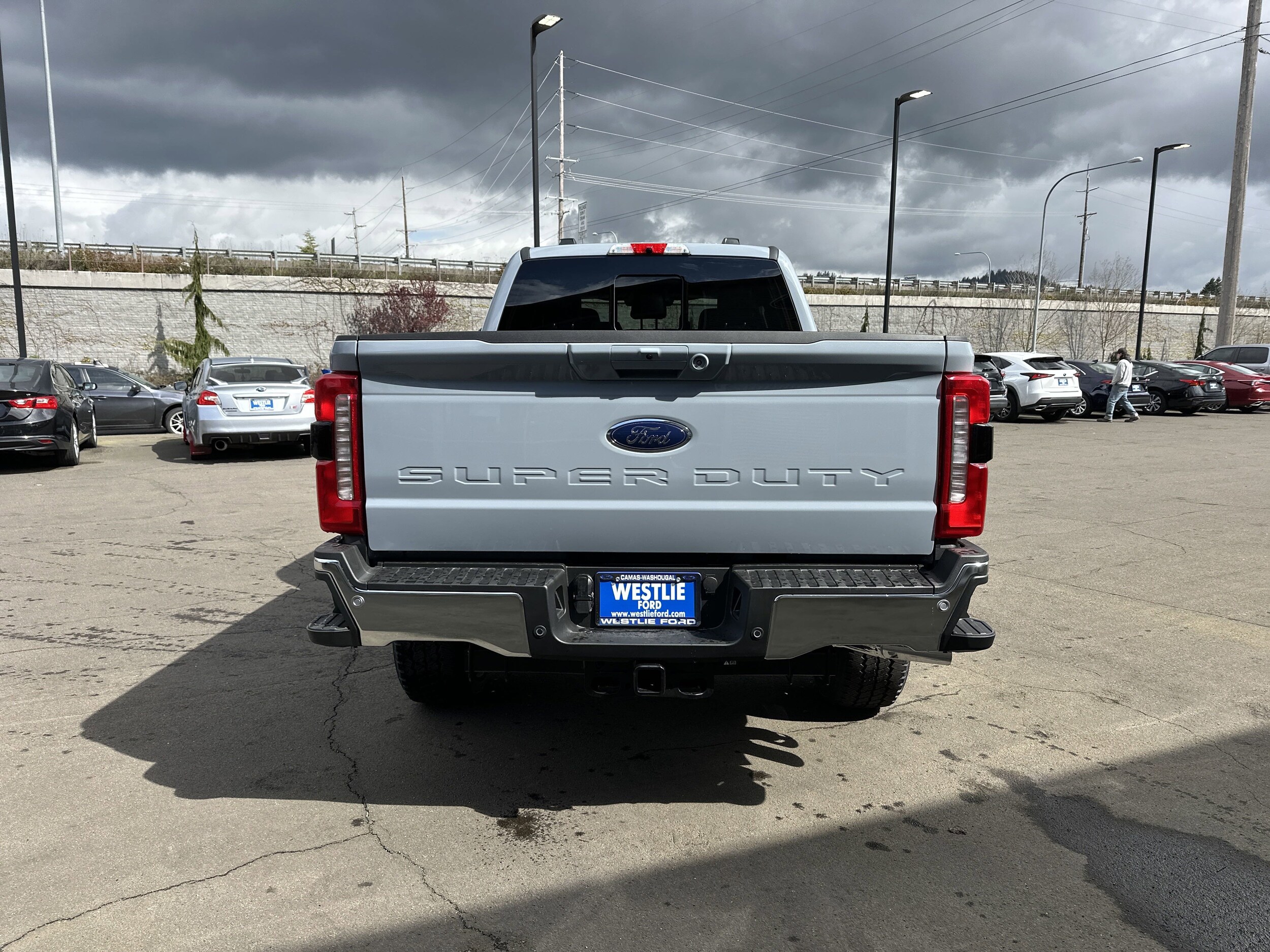 2025 Ford F-250 Lariat photo 4
