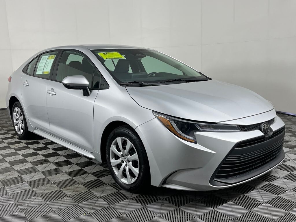Used 2024 Toyota Corolla LE Sedan