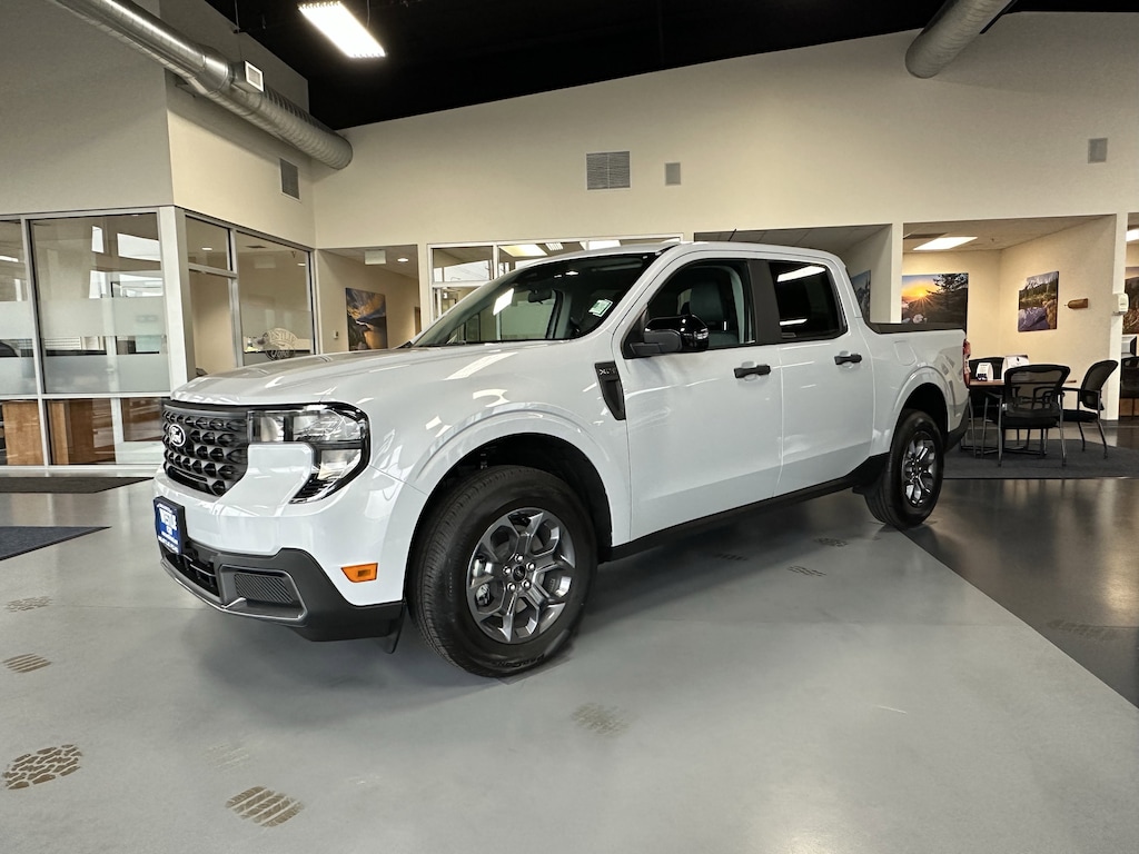 New 2025 Ford Maverick XLT XLT AWD SuperCrew
