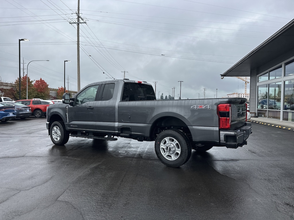 New 2026 Ford Super Duty F-350 SRW XLT