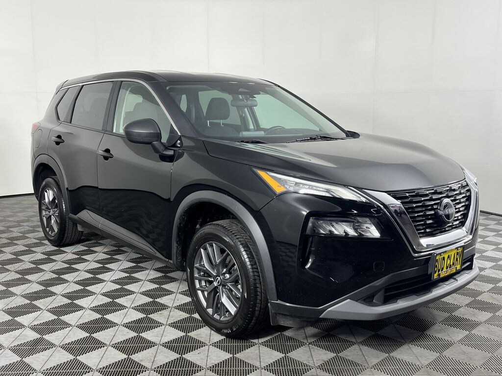 Used 2023 Nissan Rogue S SUV