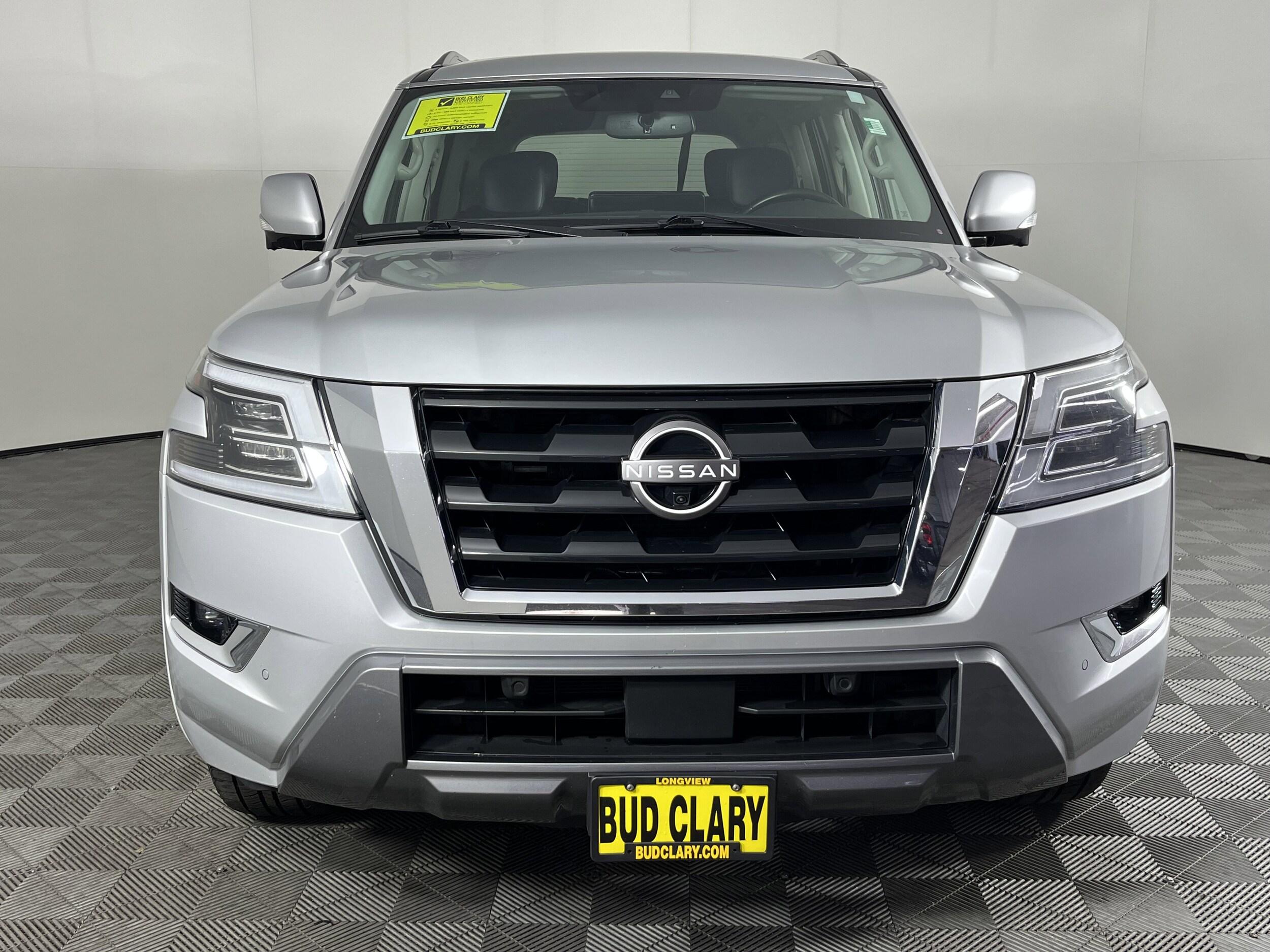 2021 Nissan Armada SL photo 2