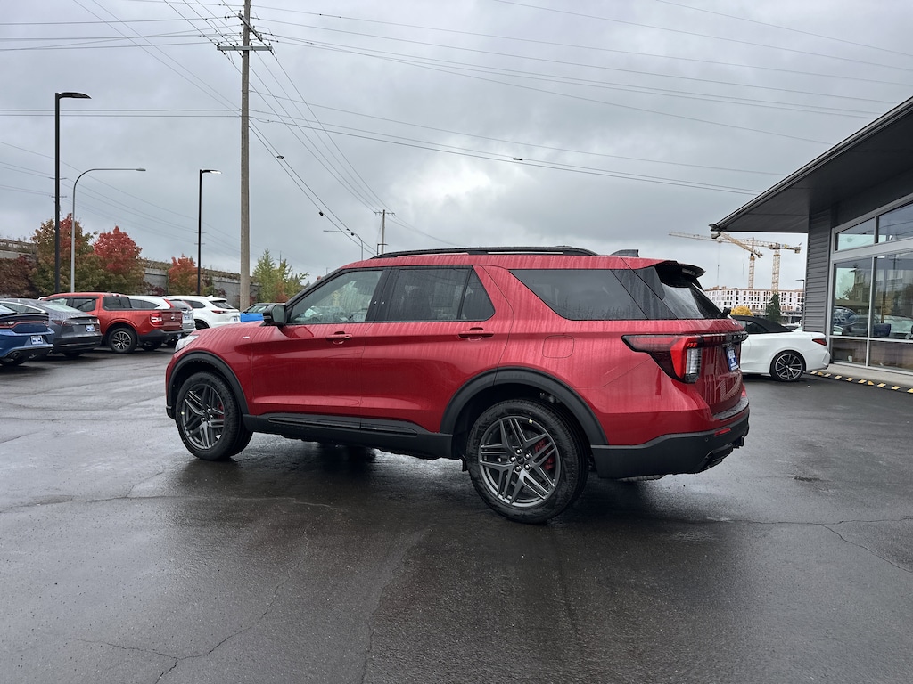 New 2025 Ford Explorer ST-Line ST-Line 4WD