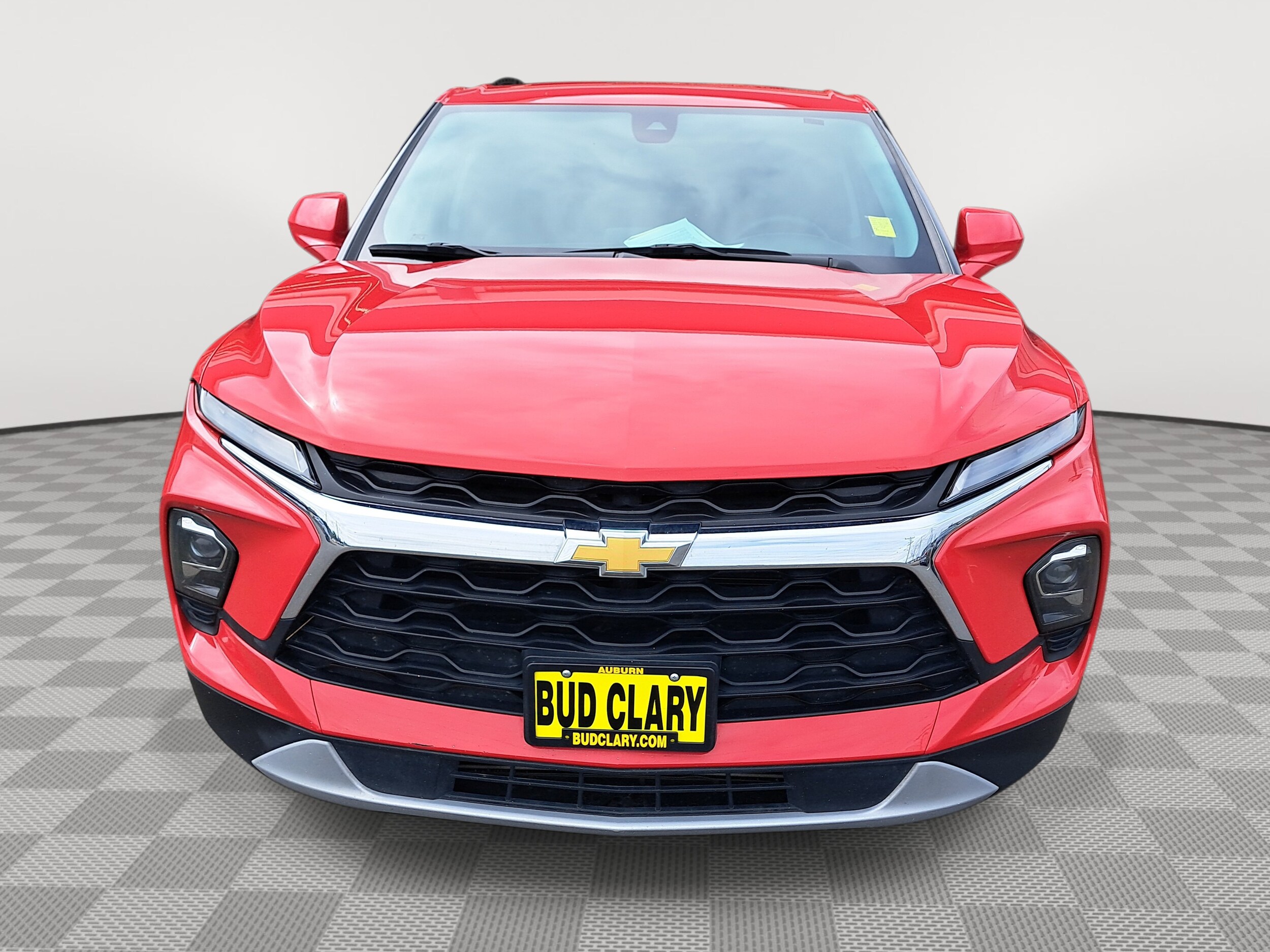 2023 Chevrolet Blazer 2LT photo 2