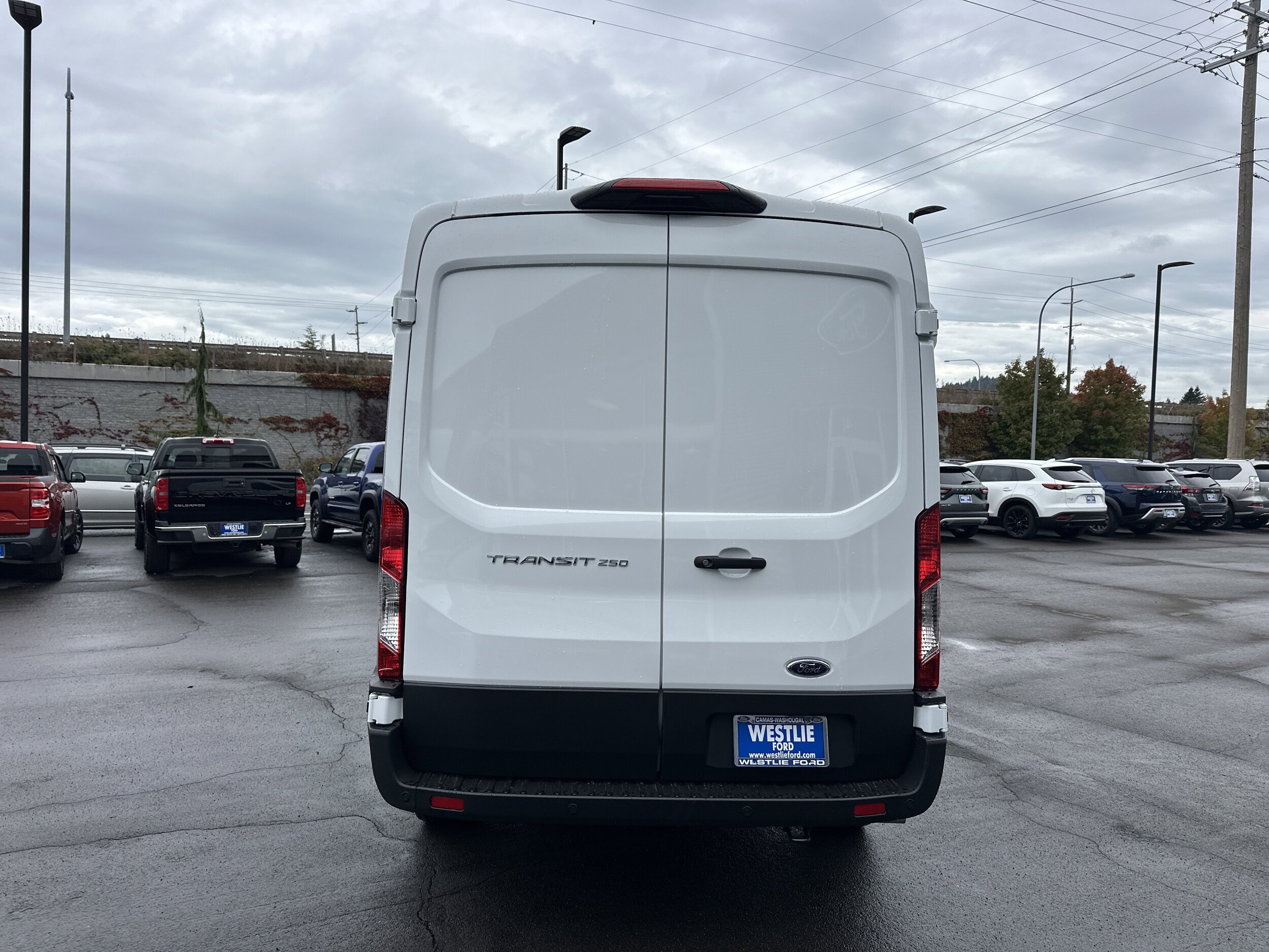 2025 Ford Transit Cargo Van photo 4