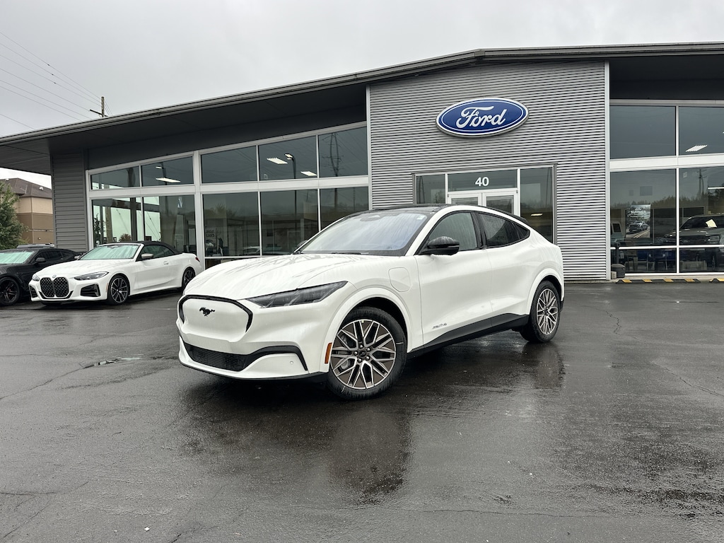 New 2025 Ford Mustang Mach-E Premium Premium AWD