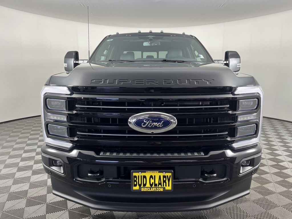 New 2025 Ford F-250SD Platinum Truck