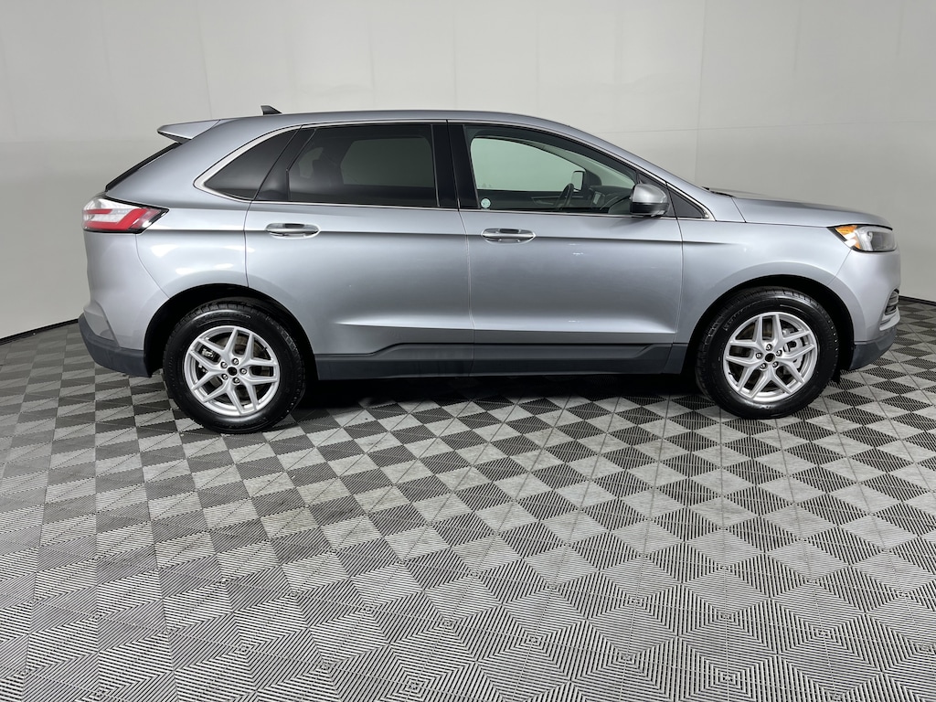 Used 2024 Ford Edge SEL SUV