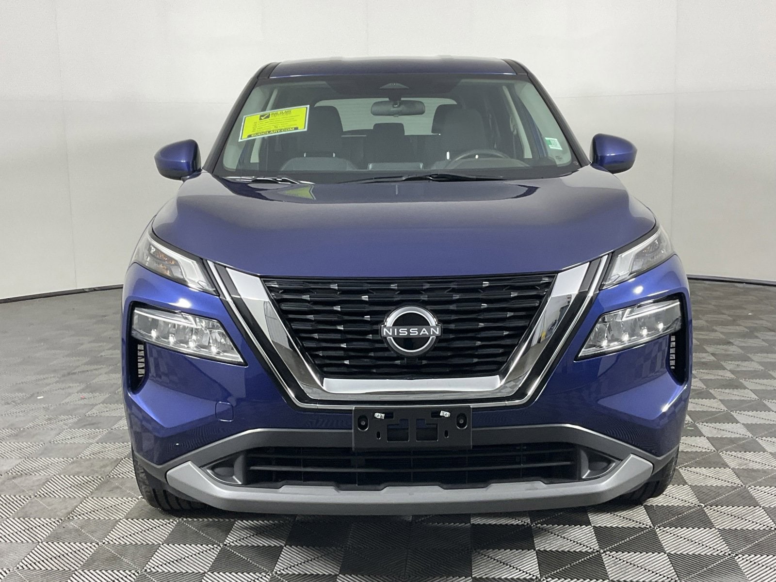 Used 2023 Nissan Rogue SV with VIN 5N1BT3BB9PC793545 for sale in Longview, WA