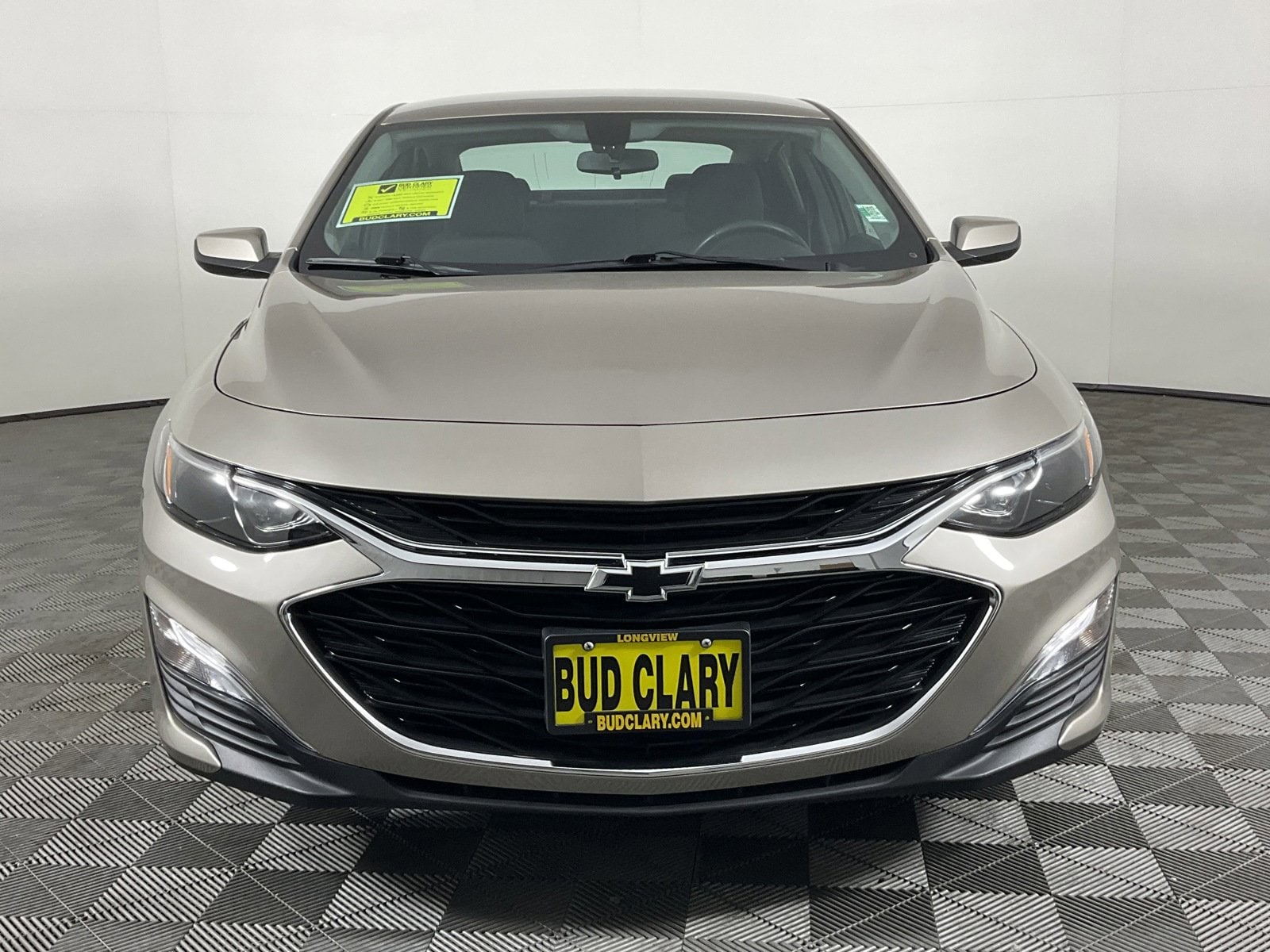 Used 2022 Chevrolet Malibu RS with VIN 1G1ZG5ST9NF183693 for sale in Longview, WA