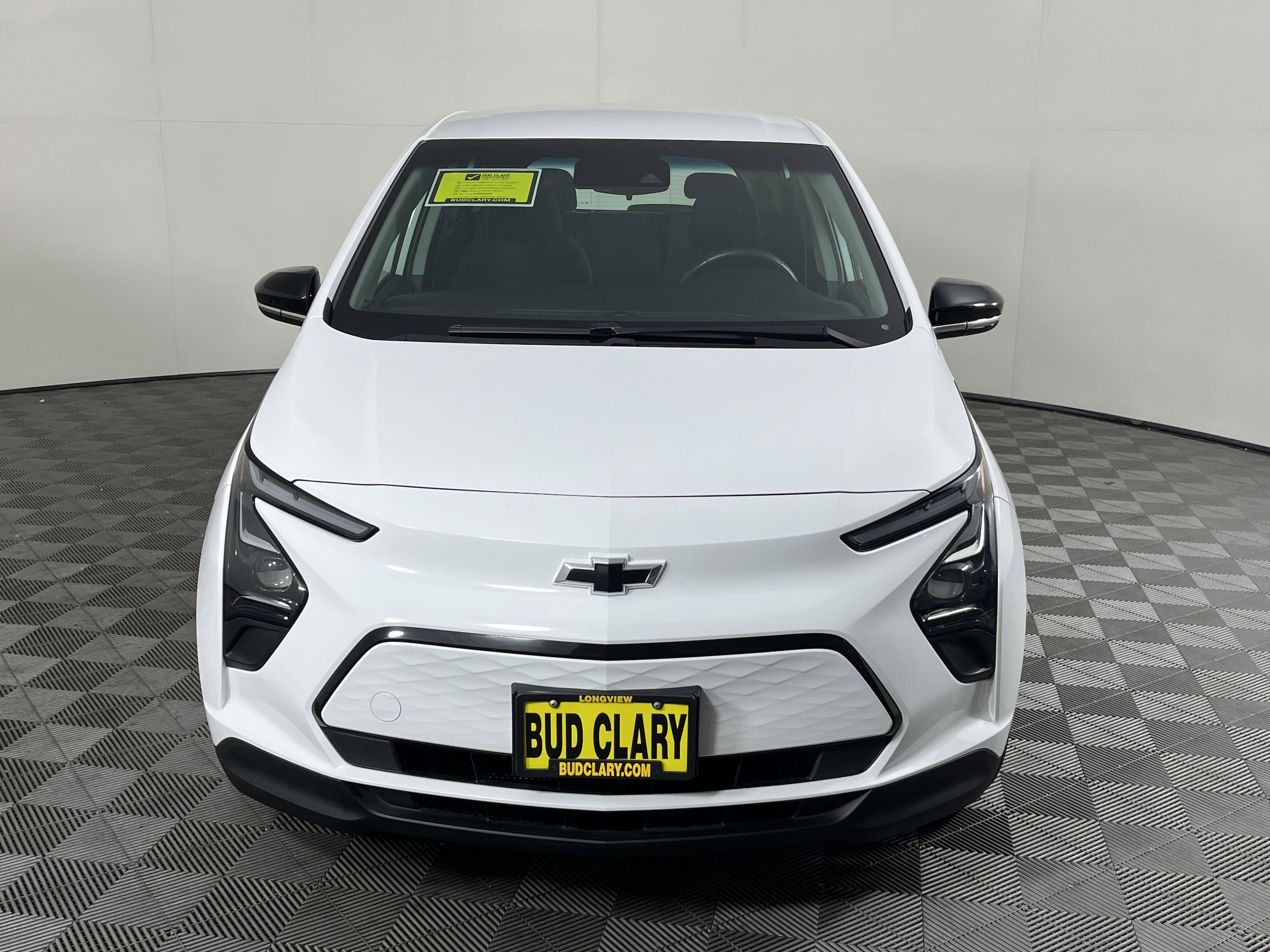Used 2023 Chevrolet Bolt EV LT with VIN 1G1FW6S01P4188273 for sale in Longview, WA