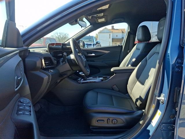 2026 Buick Envista Sport Touring - Photo 15