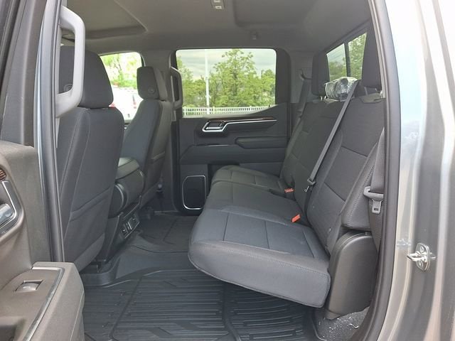 2026 GMC Sierra 1500 SLE - Photo 11