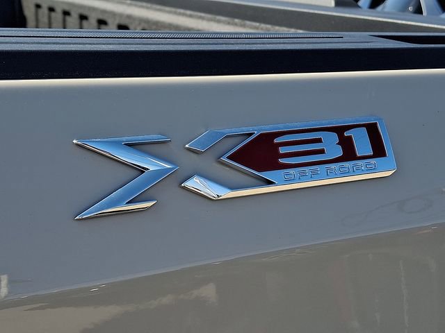 2026 GMC Sierra 1500 SLE - Photo 23
