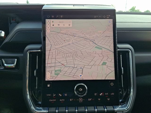 2026 GMC Yukon Denali - Photo 19