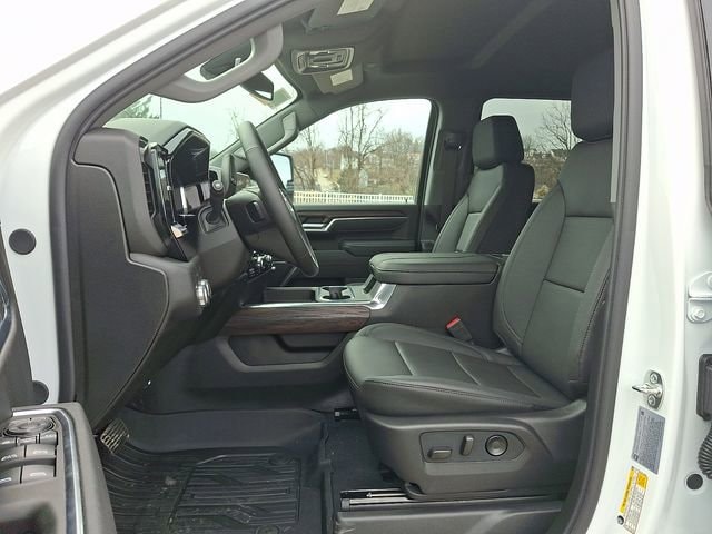 2026 GMC Sierra 2500HD SLT - Photo 14
