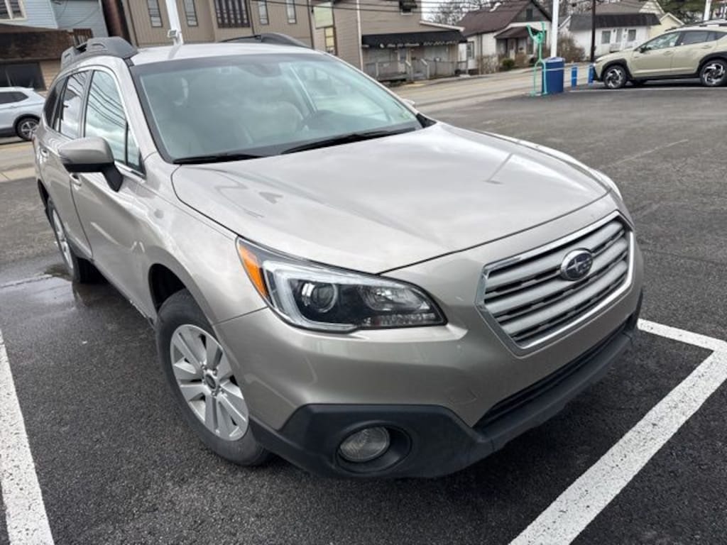 Used 2017 Subaru Outback 2.5i Premium SUV