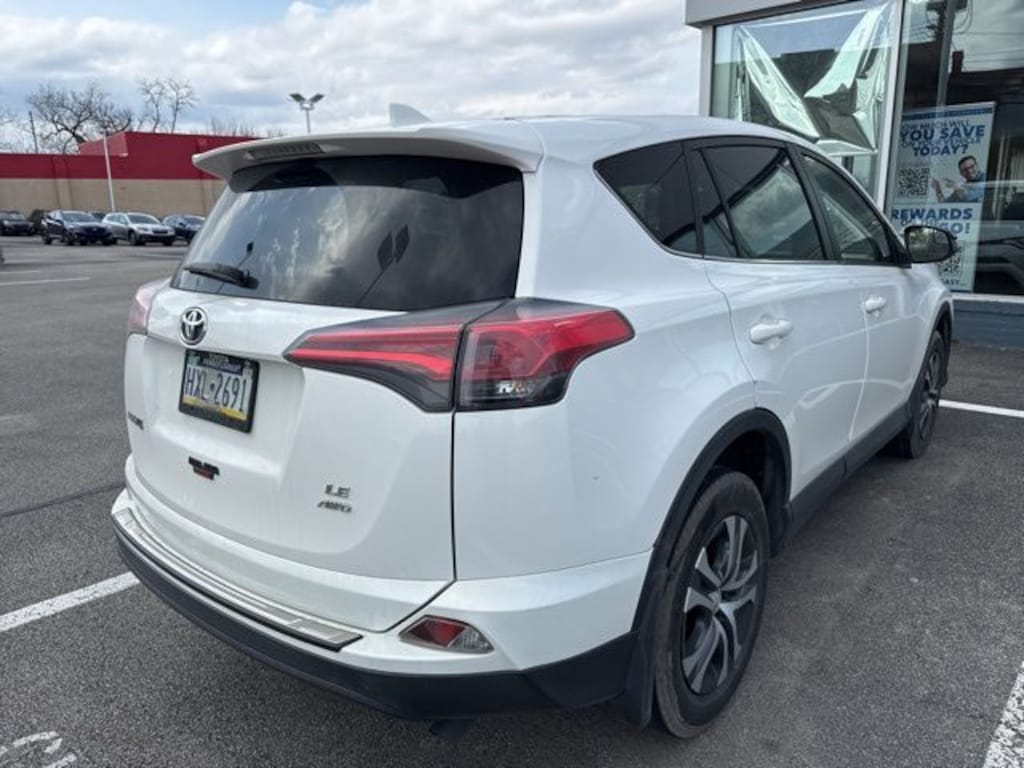 Used 2017 Toyota RAV4 LE SUV