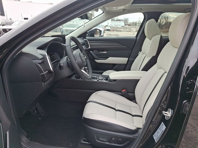2026 Mazda CX-50 Premium Plus - Photo 14