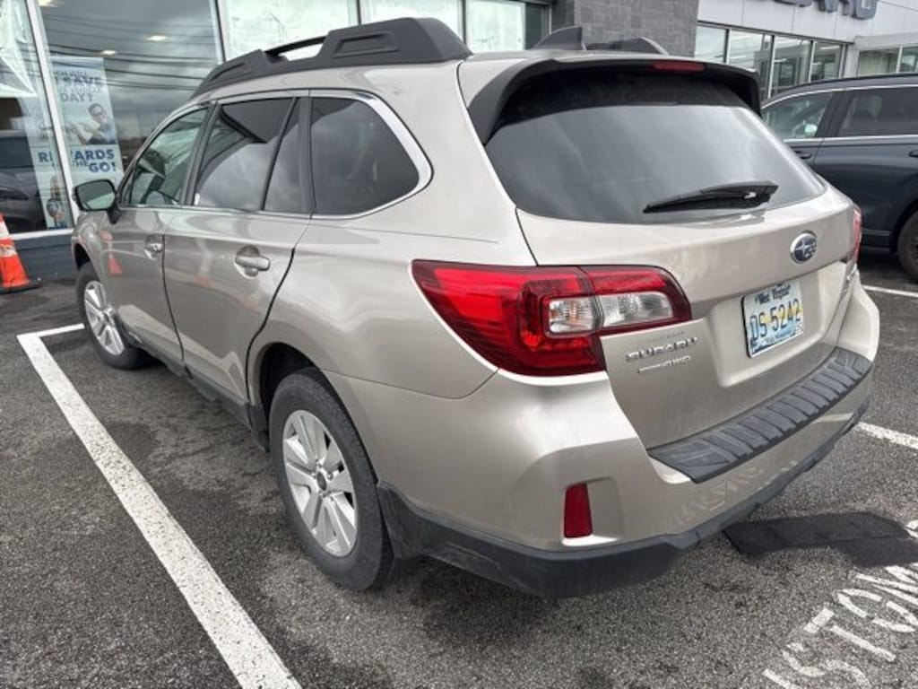 Used 2017 Subaru Outback 2.5i Premium SUV
