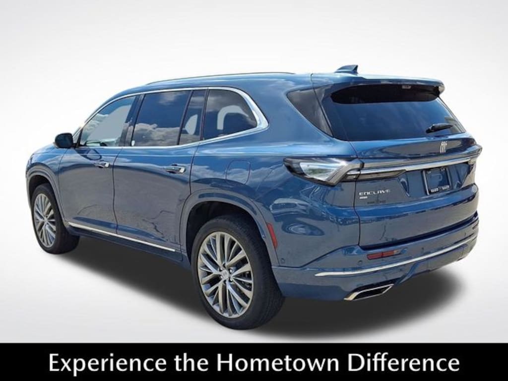 Used 2025 Buick Enclave Avenir SUV