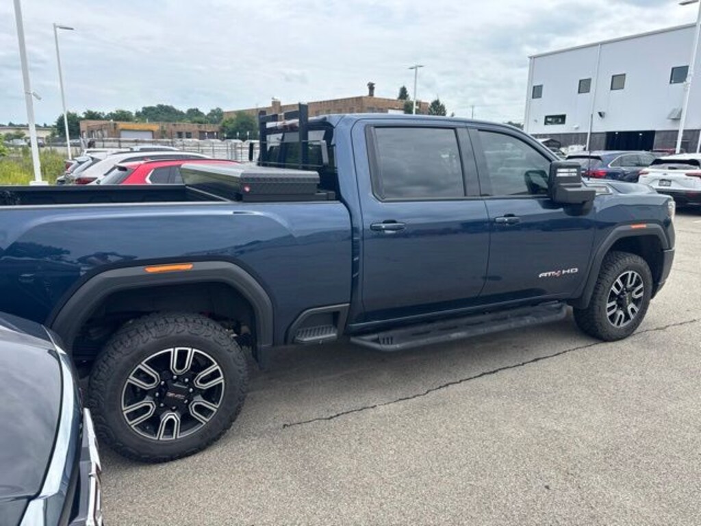 Used 2023 GMC Sierra 2500HD AT4 Truck