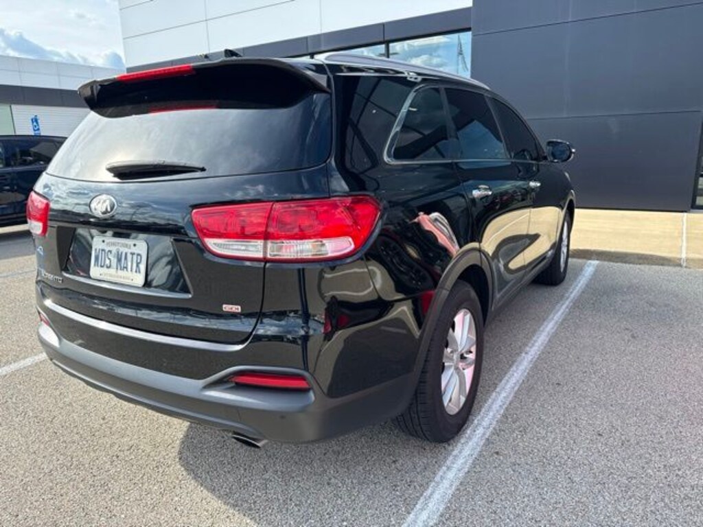 Used 2017 Kia Sorento LX SUV