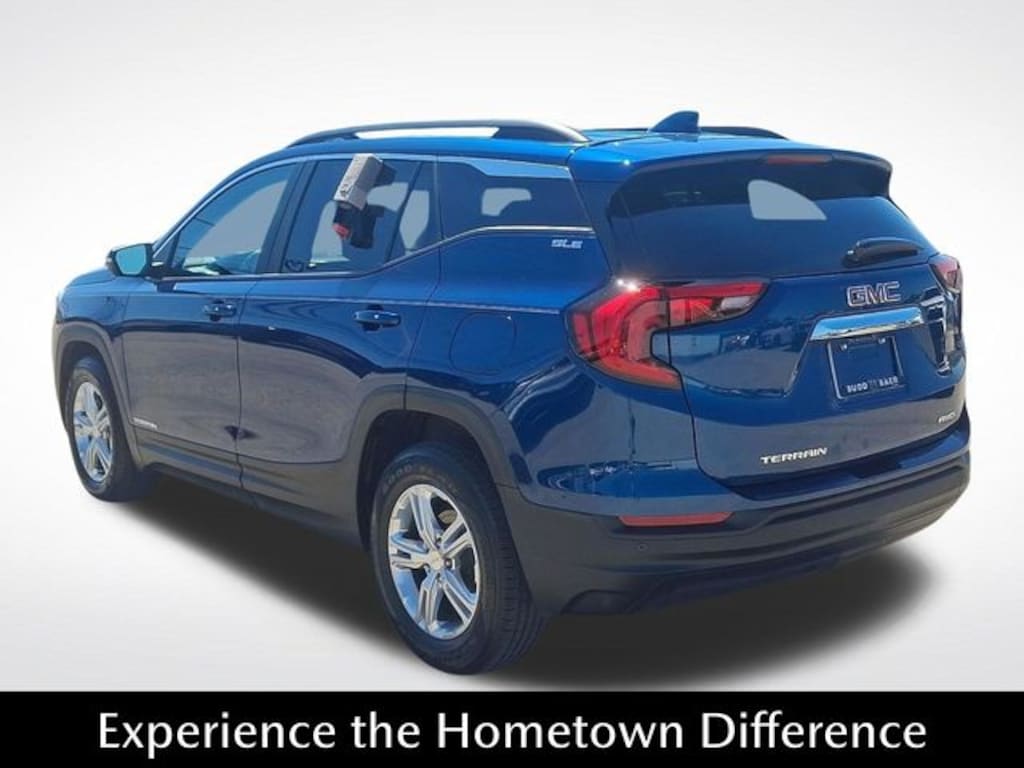 Used 2021 GMC Terrain SLE SUV