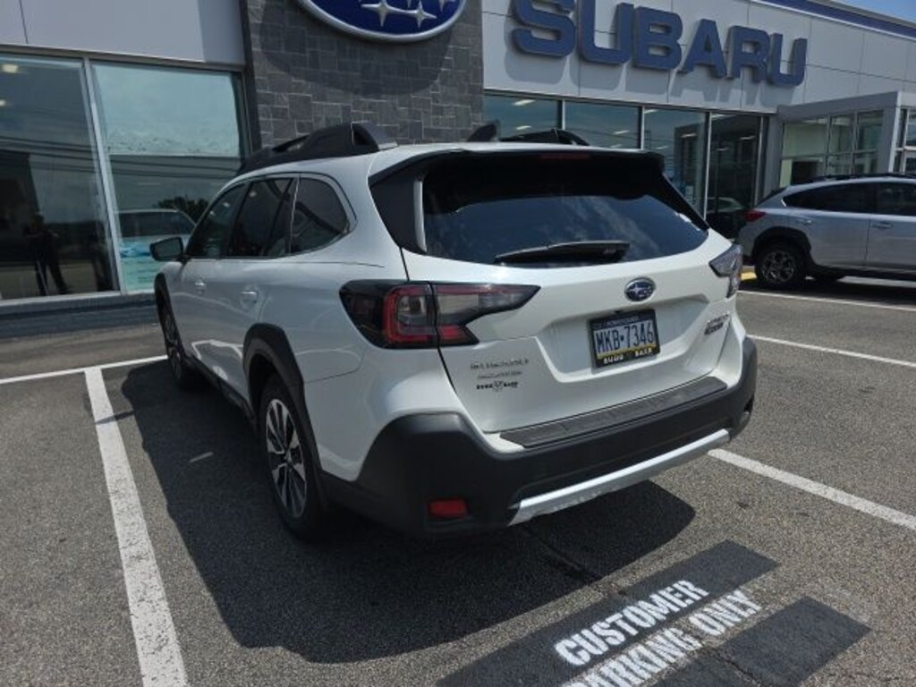 Used 2024 Subaru Outback Limited SUV