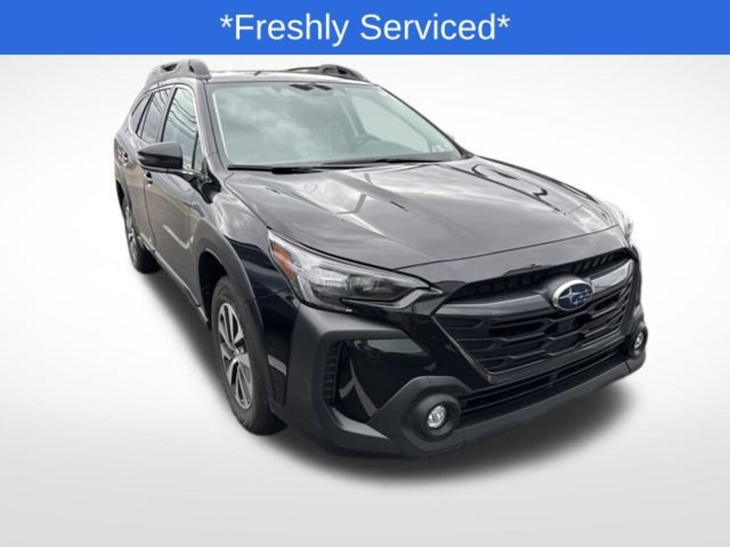 Used 2025 Subaru Outback Premium SUV