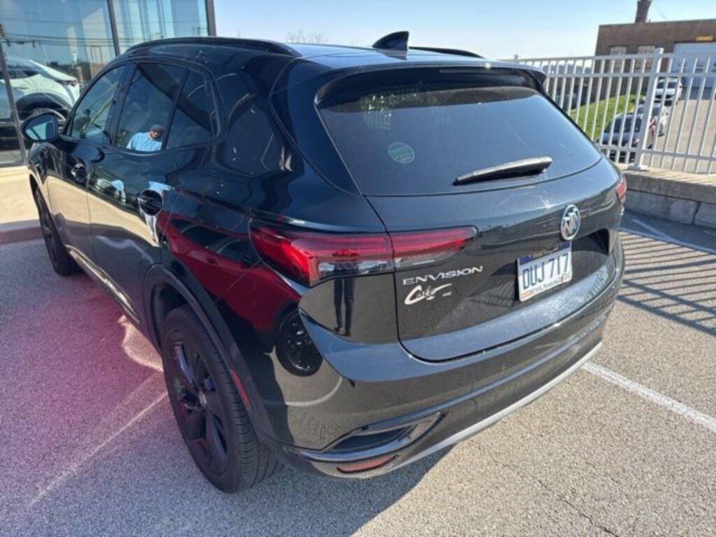 Used 2022 Buick Envision Preferred SUV